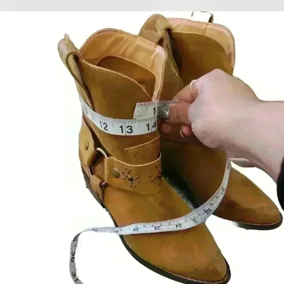 Dingo Women's Tan Silverada Western Cowboy Boots With Harness And Studs 8.5 - Picture 10 of 16